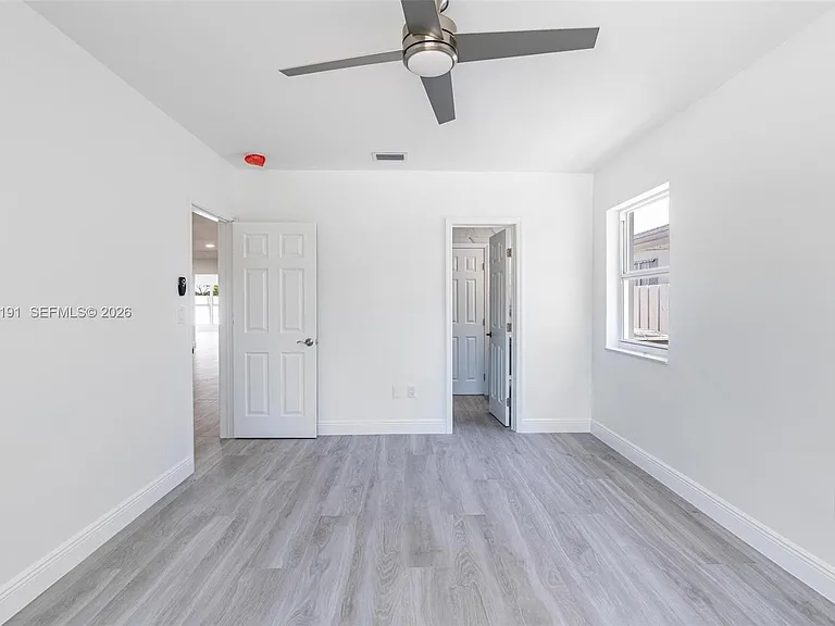 1451 Stillwater Dr — Photo 16