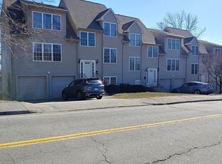 7 Ludlow St, Worcester, MA 01603