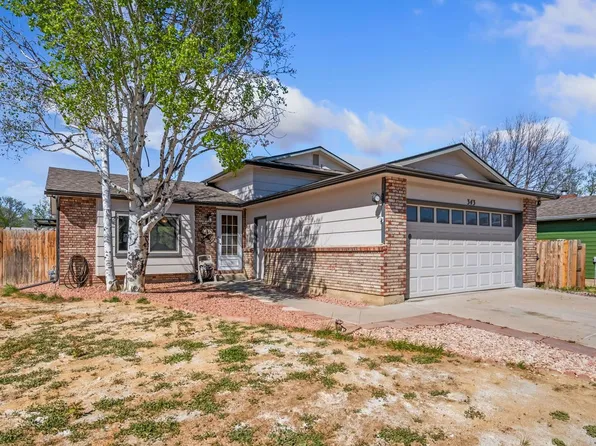 343 Hawthorn Dr, Loveland, CO 80538