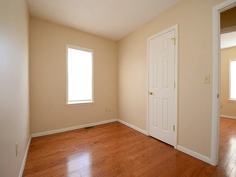 5918 Sahler St — Photo 17