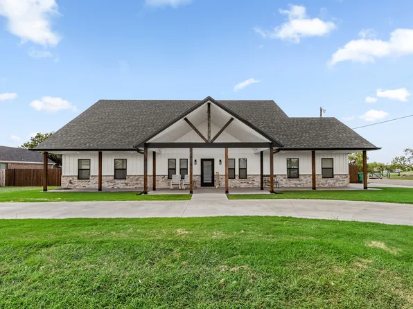 304 Mariners Way, Wichita Falls, TX 76308