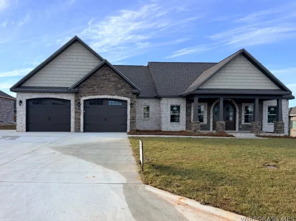 410 Bella Dr, Enterprise, AL 36330