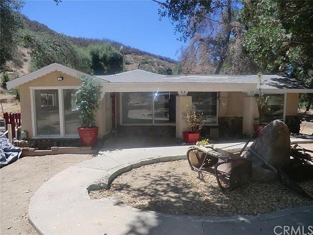 Ranch House with possible swimming pool to the front
