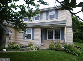 1135 Delaware Ln, Downingtown, PA 19335