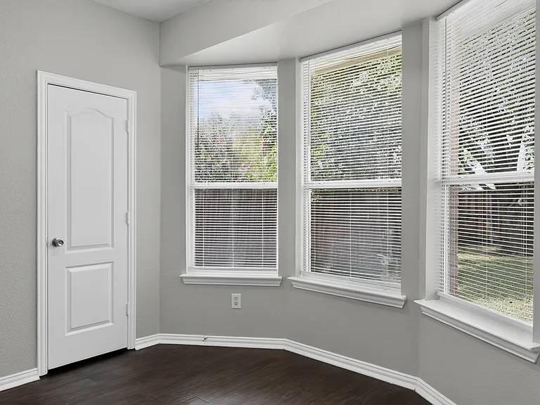 2740 Windswept Ln — Photo 19