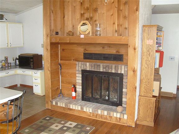 4th image of 3249 N 457th Street