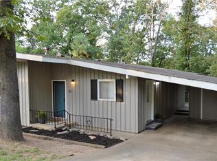 25 Finger Cir, Bella Vista, AR 72715
