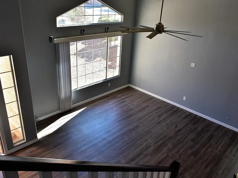 2065 N Jennifer Ave — Photo 10