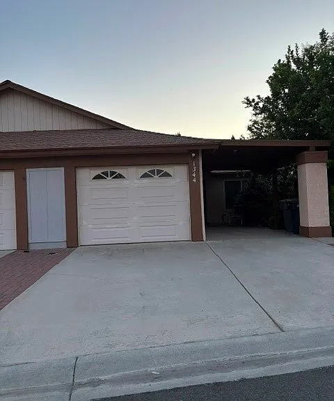 1344 Sierra Seneca Dr — Photo 1