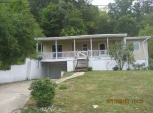 209 Fairview Ave, Taylor Mill, KY 41015