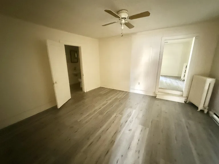 122 Willow St #1 — Photo 5