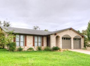 4003 Hillside Dr, Round Rock, TX 78681