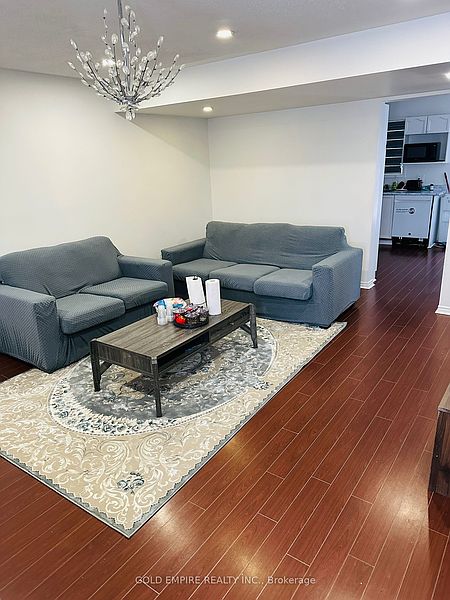 London House for rent - 4 Bedrooms — photo 4