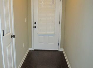 1105 Hemlock Dr, Southaven, MS 38671