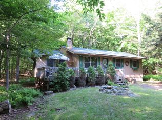 134 S Lehigh River Dr, Gouldsboro, PA 18424
