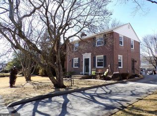 220 Rodmor Rd, Havertown, PA 19083