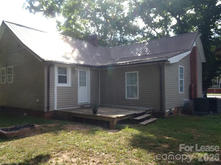 729 Spruce St — Photo 22