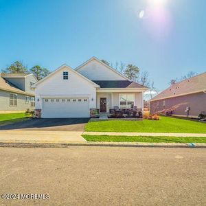 165 Edenton Drive, Barnegat, NJ, 08005