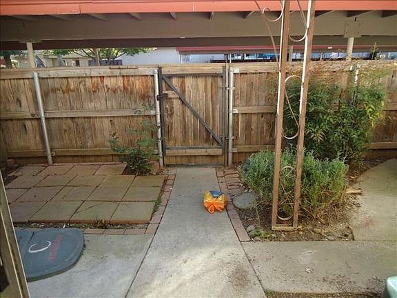 2nd image of 8893 Salmon Falls Dr APT C