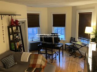 224 Commonwealth Ave APT 9Y, Boston, MA 02116