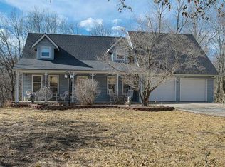 18114 Crestview Dr, Holt, MO 64048