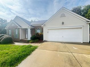 912 Woodglen Rd, Kannapolis, NC 28081