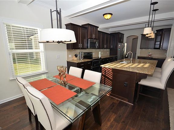 4th image of 5528 Oakgate Dr