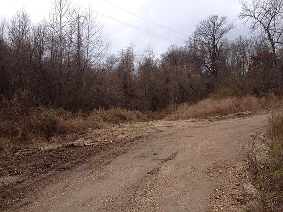 2nd image of Tapestry Ln