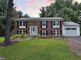 12674 Magna Carta Rd, Herndon, VA 20171
