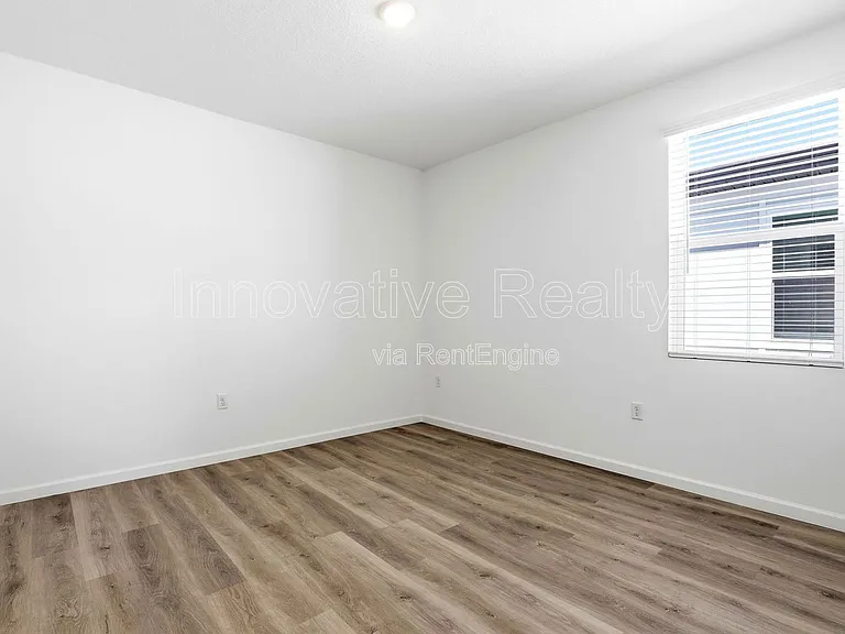 Venture Apartments — Photo 138