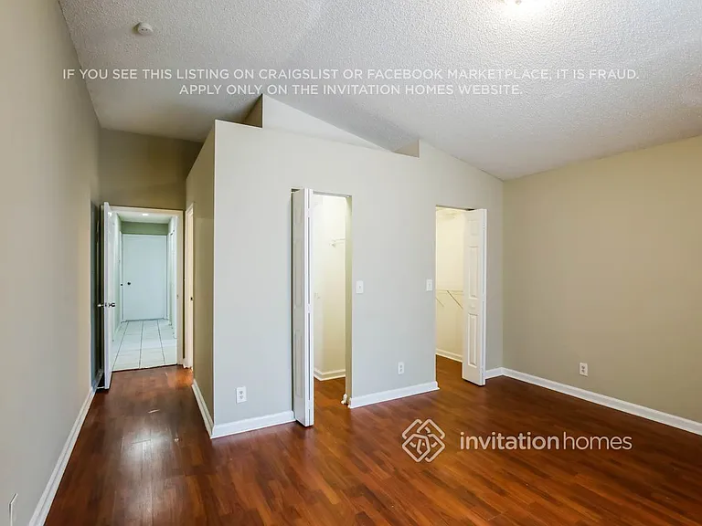 18351 NW 8th St — Photo 9