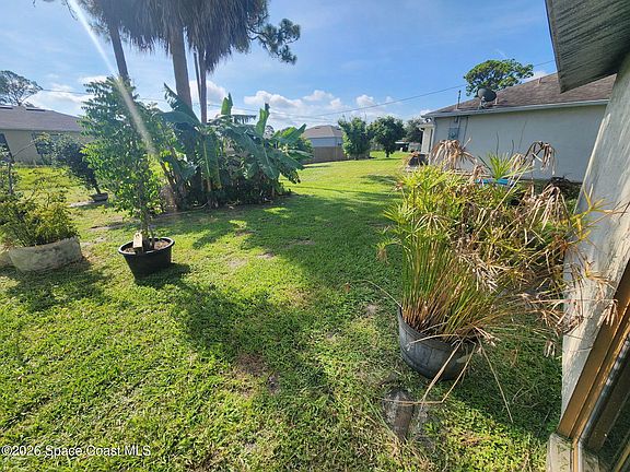 3rd image of 1617 Jupiter Blvd NW