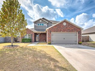 2311 Elmwood Ave, Lowell, AR 72745