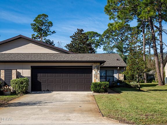 2nd image of 118 Deer Lake Cir