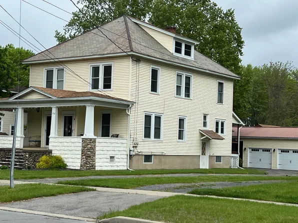96 Sailly Ave, Plattsburgh, NY 12901