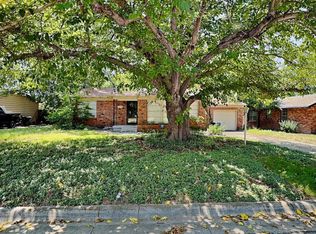 3259 Creston Ave, Fort Worth, TX 76133