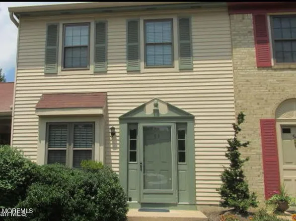 53 Winchester Court, Aberdeen, NJ 07747