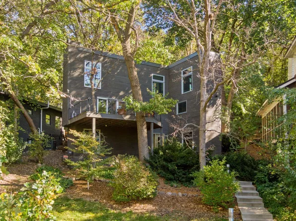 1921 Ewing Ave S, Minneapolis, MN 55416