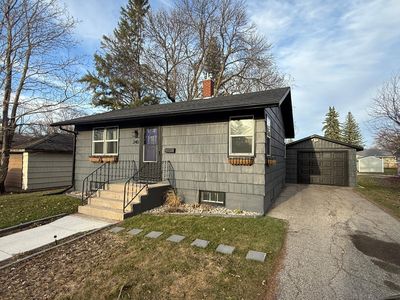 240 Kneale Ave N, Thief River Falls, MN, 56701