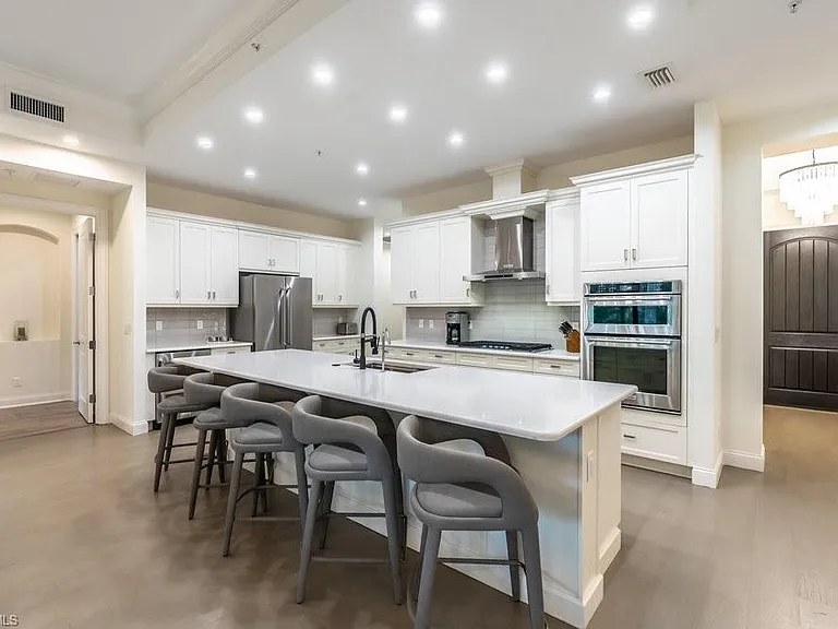 16394 Corsica Way #101 — Photo 7