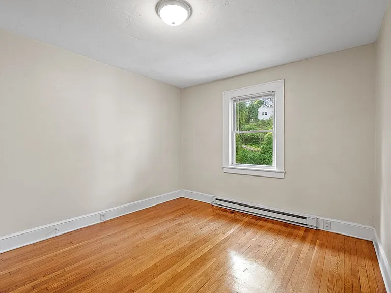Gilmer Apartments — Photo 14