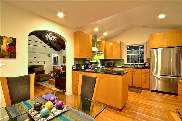 1st image of 7001 Hammond Ave