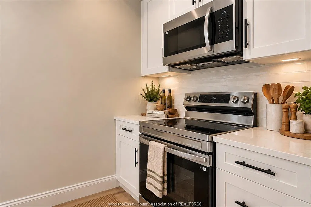 2 bed, 1.5 bath, $2,250 — Photo 3