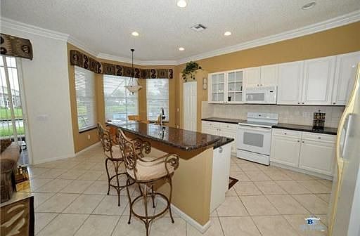 Home For Sale In Valencia Isles