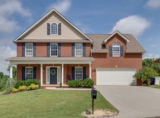 1513 Madison Oaks Rd, Knoxville, TN 37924