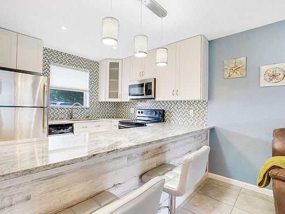 5th image of 2540 Boundbrook Boulevard #108
