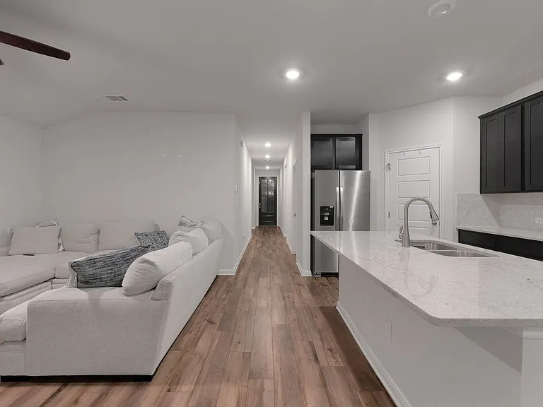 3025 Charyn Way — Photo 10