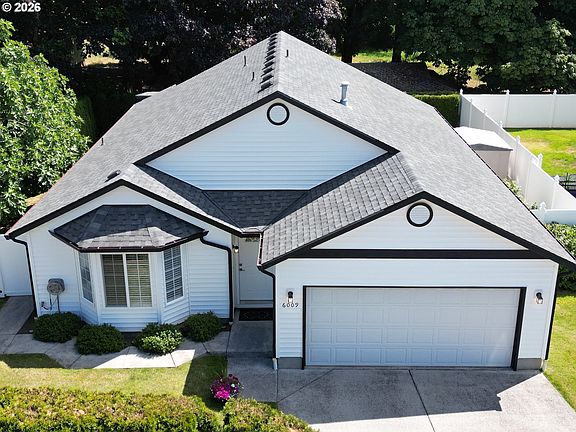 2nd image of 6009 NE 76th Cir