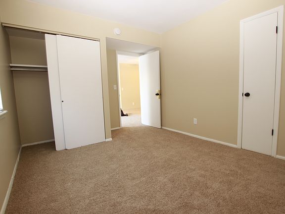 3rd image of 2222 Ferrol St APT 7