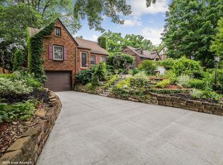 3206 40th Pl, Des Moines, IA 50310